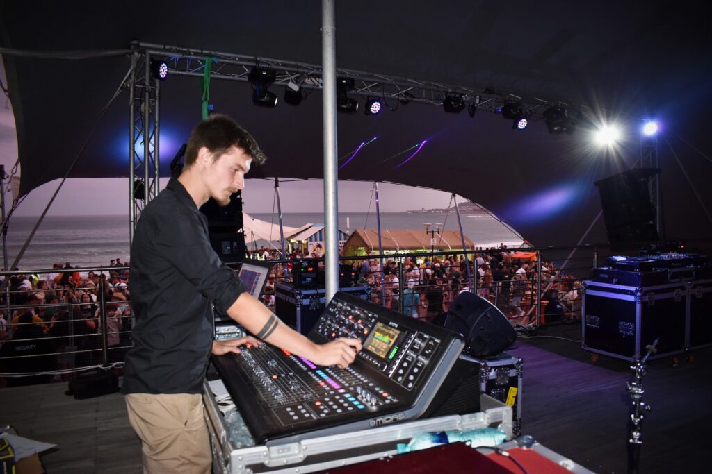 Sound Engineers for Hire